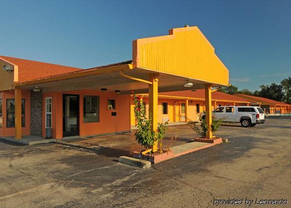 Econo Lodge Cornersville Eksteriør billede