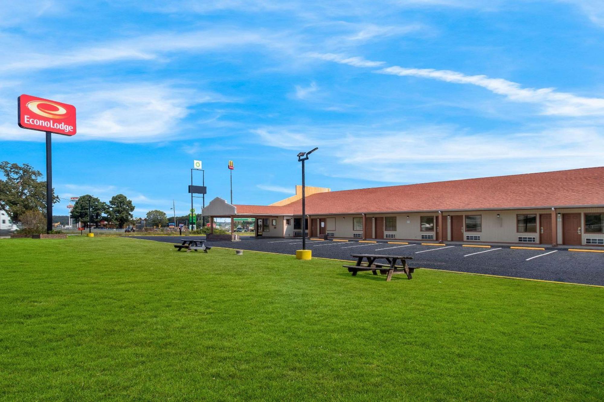 Econo Lodge Cornersville Eksteriør billede