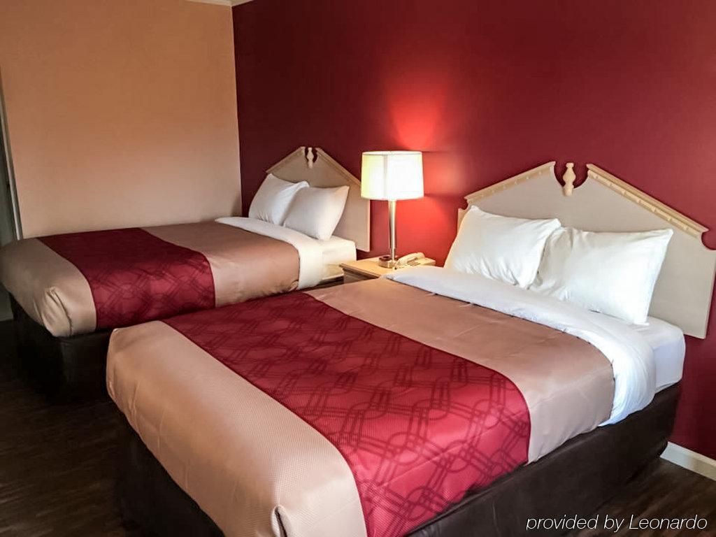 Econo Lodge Cornersville Eksteriør billede